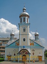 Свалява. Церква Різдва Богородиці