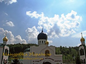 Драчино. Жіночий монастир