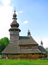 Свалява. Пам'ятку дерев'яної архітектури лемківського стилю