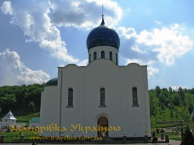 Драчино. Жіночий монастир