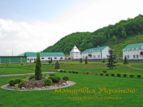 Драчино. Жіночий монастир