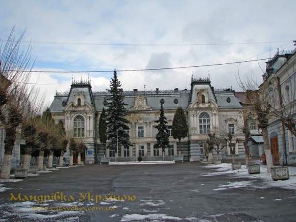Львів. Палац Семенських - Левицьких Львів. Палац Семенських - Левицьких