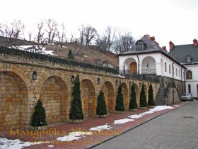 Львів. Церква та Монастир св. Онуфрія