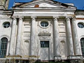 Вишеньки. Успенська церква Вишеньки. Успенська церква