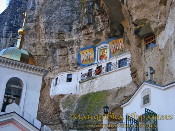 Бахчисарай. Свято-Успенський чоловічий монастир