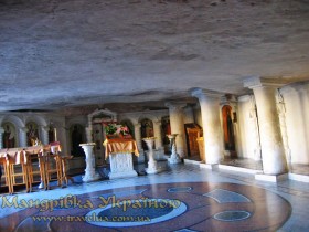 Бахчисарай. Свято-Успенський чоловічий монастир