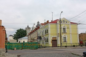 Луцьк. Гостинний двір