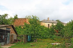 Луцьк. Стіни Окольного замку та вежа князів Чарторийських