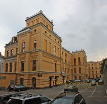 Київ, вул. Воровського № 24. Перше комерційне училище