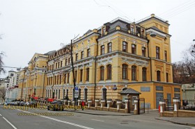 Київ, вул. Воровського № 24. Перше комерційне училище