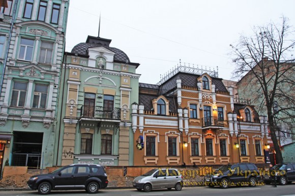 Cадиба Сербулових, вул. Воровського № 3